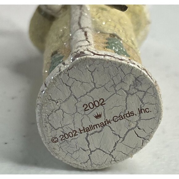 Hallmark Yuletide Santa 2002 Memories of Christmas Chalkware Ornament Postcard - Picture 7 of 16